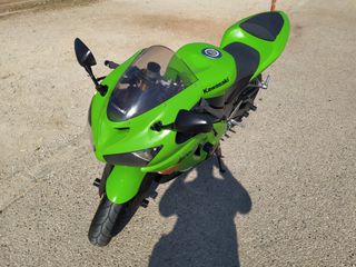 Kawasaki ZX-636 R 2005 super sport