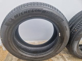 Michelin 235/55/18