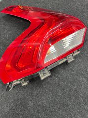 Πίσω αριστερό φανάρι Volvo v40-thumb-1