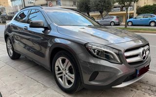 Mercedes-Benz GLA 160 2015 ΥΠΕΡΑΡΙΣΤΟ!!! full extra!!!