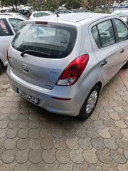 Hyundai i 20 2014-thumb-3