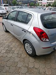 Hyundai i 20 2014-thumb-4