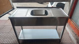 ΛΑΝΤΖΑ ΑΝΟΙΧΤΗ ΜΟΝΗ ΔΙΑΣΤΑΣΕΩΝ 120Χ50Χ85 ΜΕ 1 ΓΟΥΡΝΑ ΣΤΟ ΚΕΝΤΡΟ ΔΙΑΣΤΑΣΕΩΝ 40Χ34Χ15