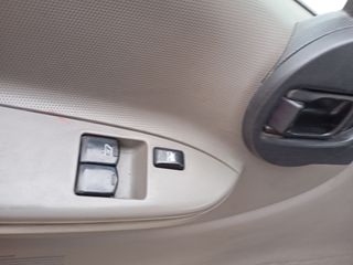 Καρότσα Nissan 2015 NT400-thumb-23