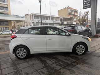 Hyundai i 20 2017-thumb-5
