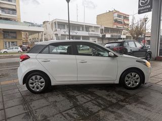 Hyundai i 20 2017-thumb-8