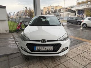 Hyundai i 20 2017-thumb-9