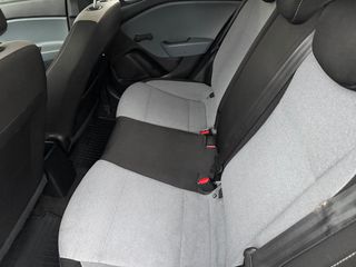Hyundai i 20 2017-thumb-15