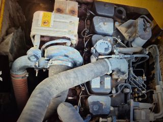 Εκσκαφέας Με Λάστιχα Komatsu 2009 PW200-thumb-6