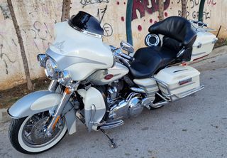 Harley Davidson Electra Glide 2008 Ultra Classic CVO-thumb-3