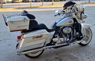 Harley Davidson Electra Glide 2008 Ultra Classic CVO-thumb-6