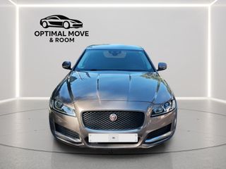 Jaguar XF 2016-thumb-1