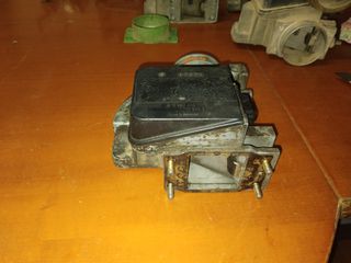 Μετρητής Μάζας Αέρα BMW  E30 - E28 - 325 - 528 - 525     BOSCH 0280202091  1710544.9   1983 - 1993