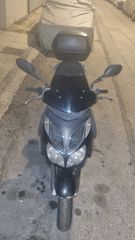 Aprilia SportCITY 200 2007 V8-thumb-2