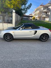Toyota MR 2 2000