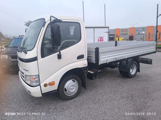 Toyota Dyna 2014 Euro5-thumb-3