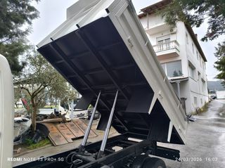 Ανατροπή Toyota 2014 DYNA150-thumb-2