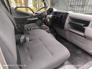 Ανατροπή Toyota 2014 DYNA150-thumb-4