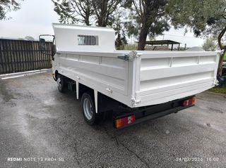 Ανατροπή Toyota 2014 DYNA150-thumb-6