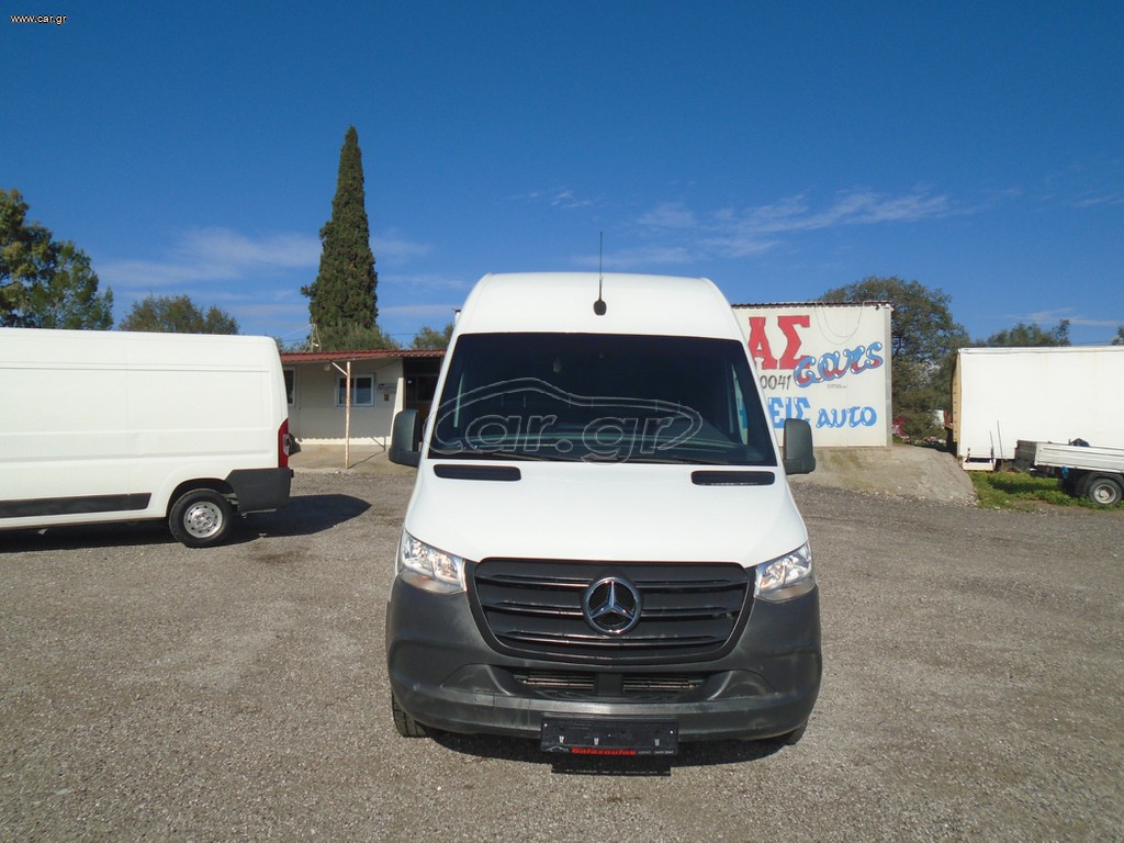 Κλούβα Mercedes-Benz 2021