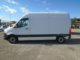 Κλούβα Mercedes-Benz 2021-thumb-5