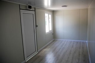Κοντέινερ 2025 Οικίσκος Container 3x6μ Πλήρες WC/Μπάνιο, Αλουμινίου Κουφώμα-thumb-4