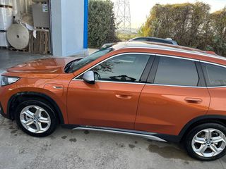 Bmw X1 2023 XDRIVE 25E-thumb-6