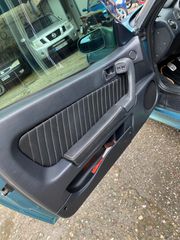 Alfa Romeo Spider 1998-thumb-12