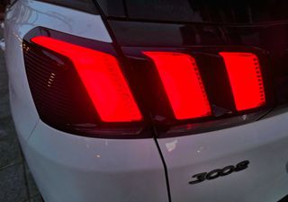 Peugeot 3008 2018 1.2cc 130PS ALLURE Ιδιωτη ΔΕΡΜΑ-thumb-19