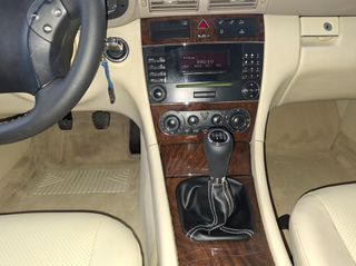 Mercedes-Benz C 200 2006 163 - Α' ΧΕΡΙ - ΔΕΡΜΑ-thumb-19