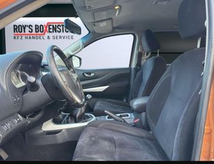Nissan Navara 2017 NP300-thumb-7