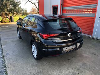 Opel Astra 2017-thumb-5