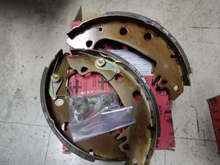 ALFA ROMEO 33,SPRINT ΣΙΑΓΩΝΕΣ ΓΝΗΣΙΕΣ