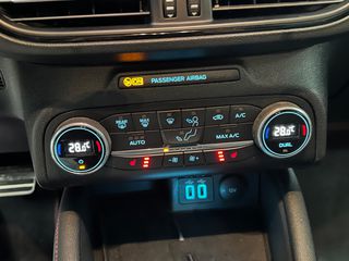 Ford Focus 2022 ST-LINE FULL FULL EXTRA-ΑΒΑΦΟ ΜΕ ΑΝΑΛΥΣΗ ΦΠΑ-thumb-44