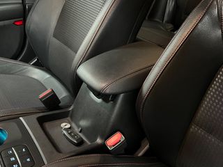 Ford Focus 2022 ST-LINE FULL FULL EXTRA-ΑΒΑΦΟ ΜΕ ΑΝΑΛΥΣΗ ΦΠΑ-thumb-48