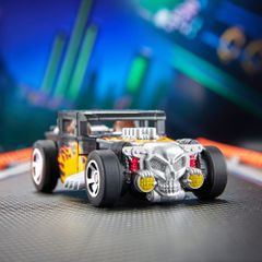 Hot Wheels x Transformers Action Figure Bone Shaker 12 cm-thumb-4