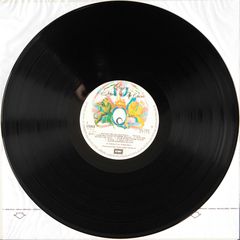 QUEEN-A NIGHT AT THE OPERA-thumb-3
