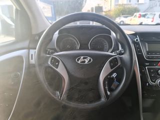 Hyundai i 30 2014-thumb-9