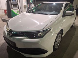 Toyota Auris 2018 1.4 D-4D DIESEL 6 TAXYTO