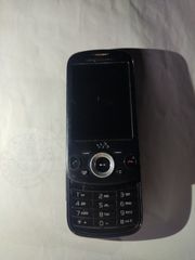 Sony ericsson w20i-thumb-1