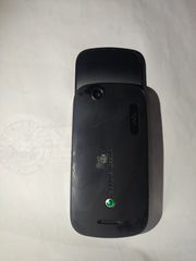 Sony ericsson w20i-thumb-2