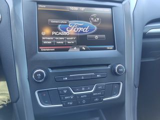 Ford Mondeo 2015-thumb-11