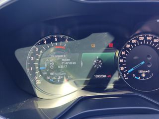 Ford Mondeo 2015-thumb-12