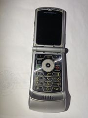 Motorola razor v3-thumb-1
