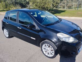 Renault Clio 2010 TCE 1.2 101HP TURBO-thumb-3