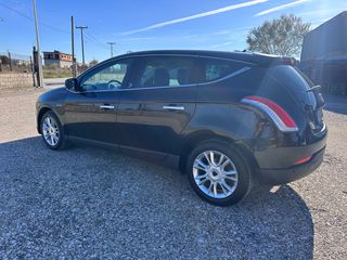 Lancia Delta 2012 Automatic-thumb-4