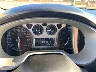 Lancia Delta 2012 Automatic-thumb-15