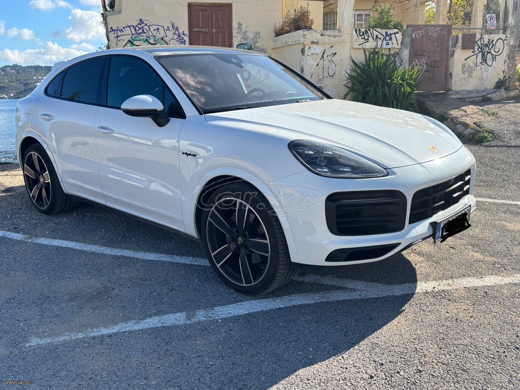 Porsche Cayenne 2022 COUPE PLAG-IN SportDesign