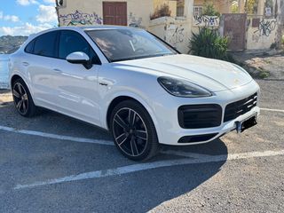 Porsche Cayenne 2022 COUPE PLAG-IN SportDesign