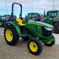 Τρακτέρ John Deere 2018 4066 M-thumb-1